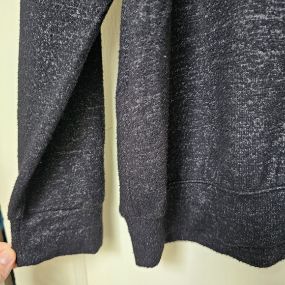 'Good Vibes' Sweater (M) - Picture 6 of 8